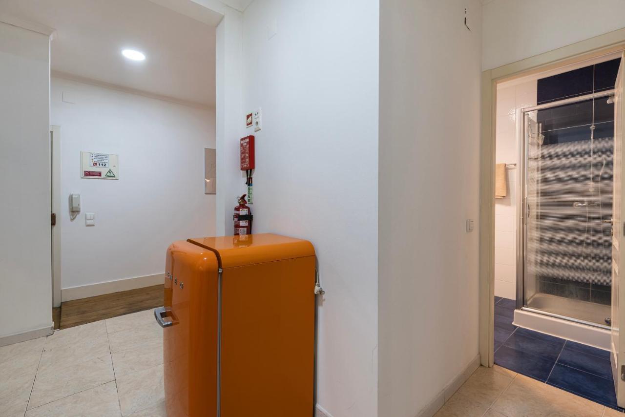 Lovely Patio Getaway In Lisbon Apartment Екстериор снимка